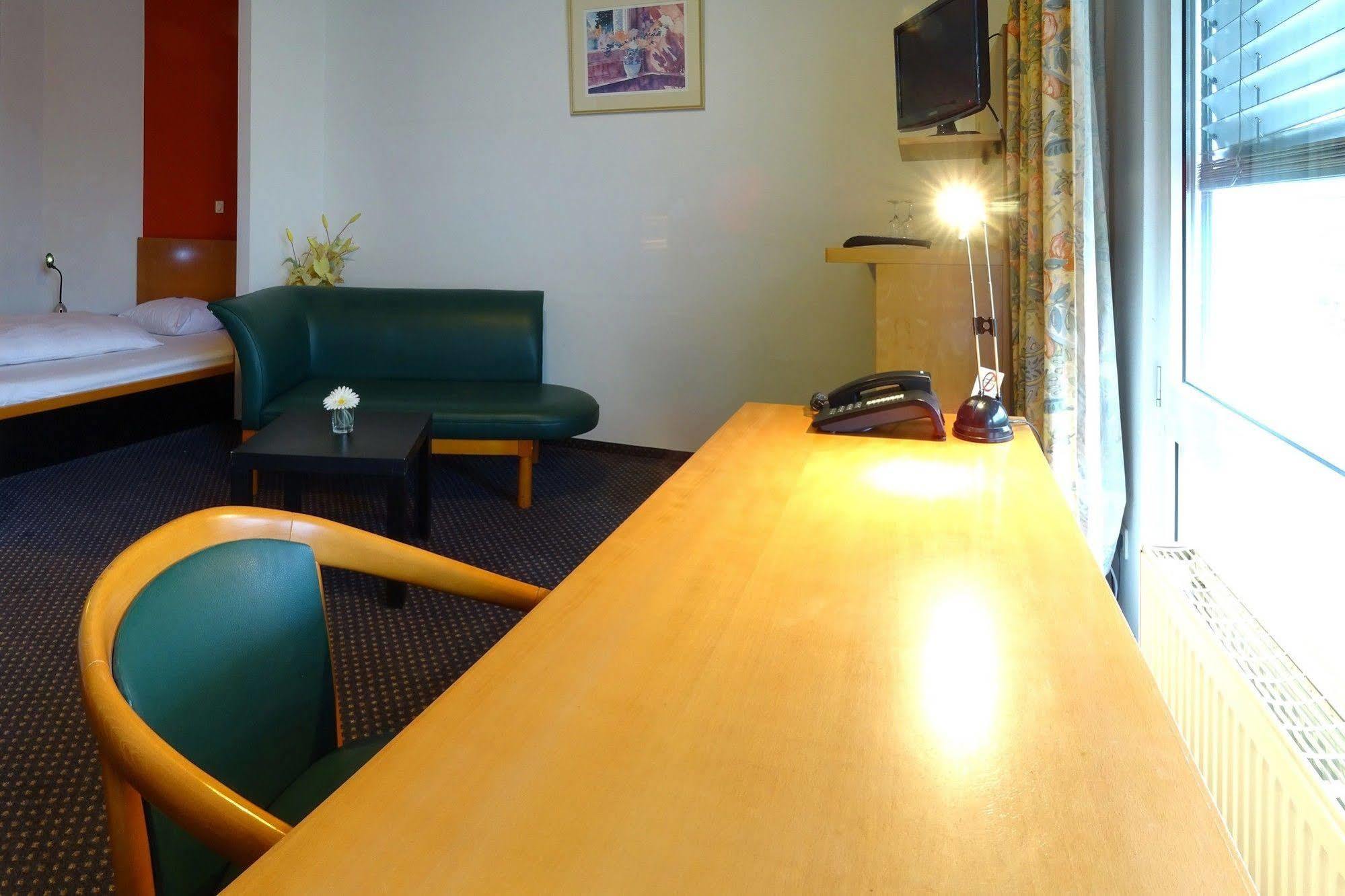 Plaza Suites Rüsselsheim Eksteriør bilde