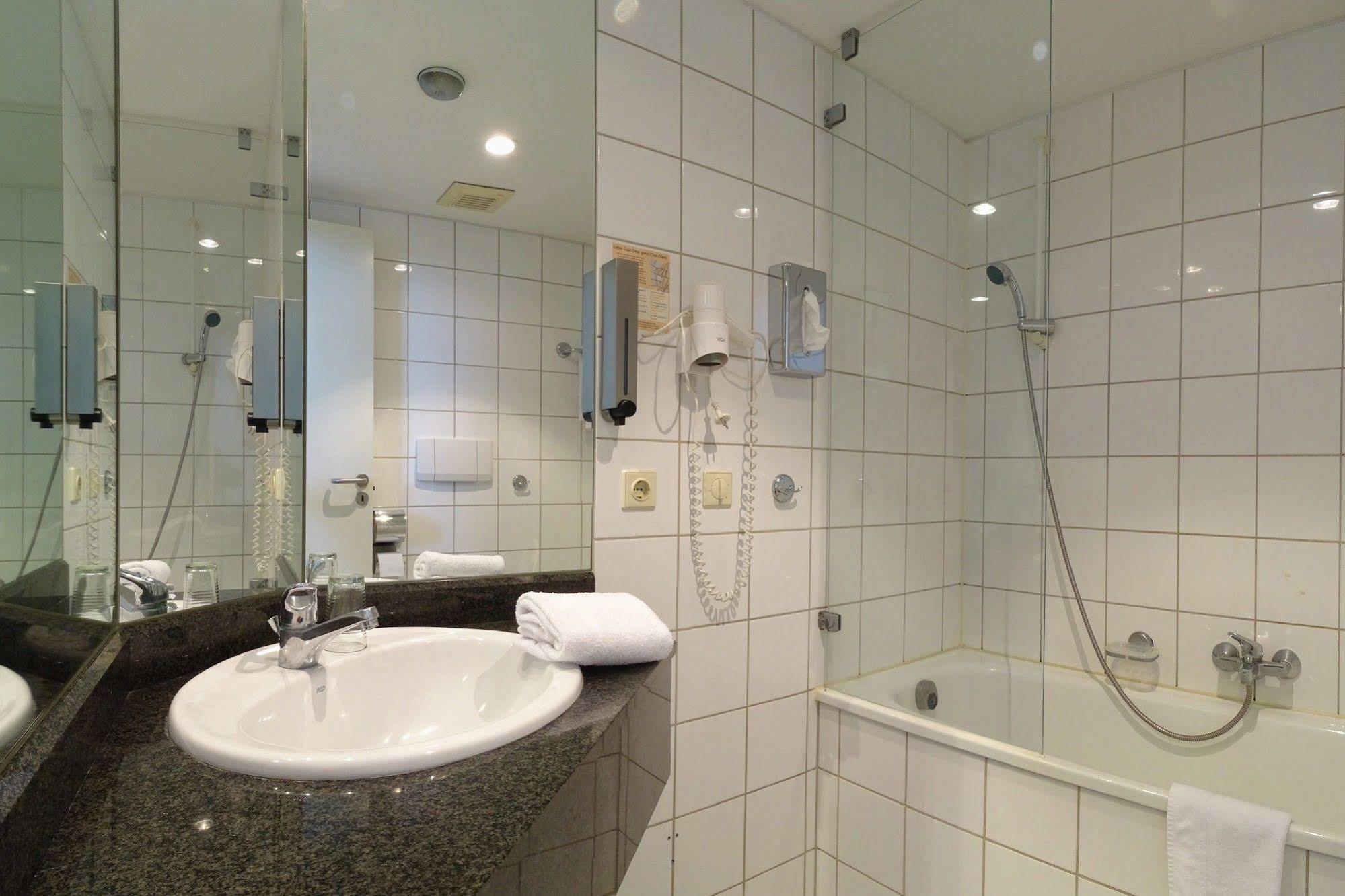 Plaza Suites Rüsselsheim Eksteriør bilde