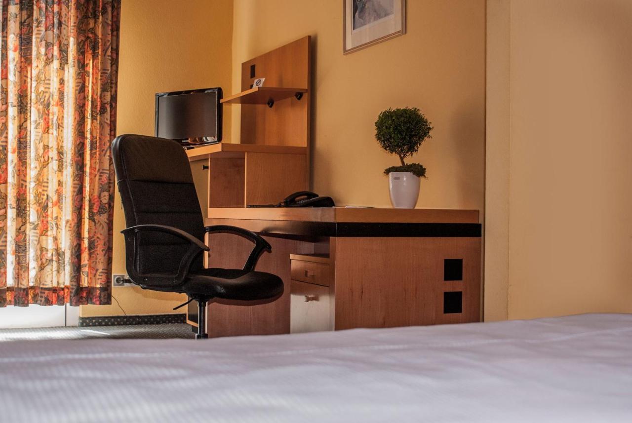 Plaza Suites Rüsselsheim Eksteriør bilde